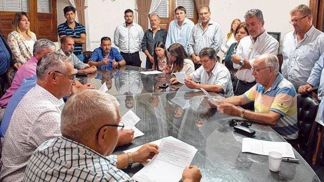 Municipales aceptaron el 15% de aumento en paritarias con la provincia