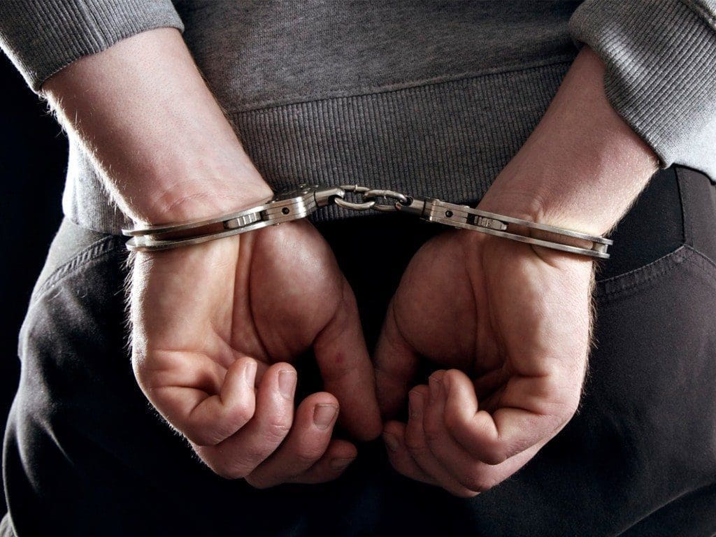 Villa Cañás: Arrestaron a un hombre por tener armas de fuego de forma indebida