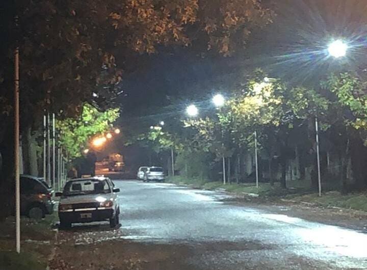 María Teresa: Iluminaron con luces LED el acceso Raúl Alfonsín