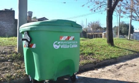 Villa Cañás: El municipio fortalece la higiene urbana con 19 nuevos contenedores