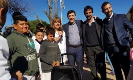 Venado Tuerto: La provincia entregó tablets y otros elementos adquiridos con la subasta de bienes decomisados