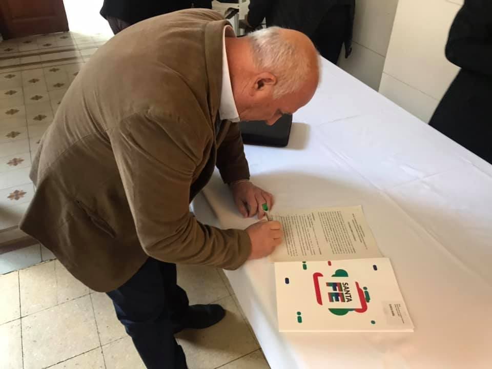 247 municipios y comunas se beneficiarán con alumbrado público LED