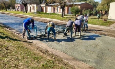 Chapuy: Sólo restan pavimentar seis cuadras y dejarán en la historia las calles de tierra