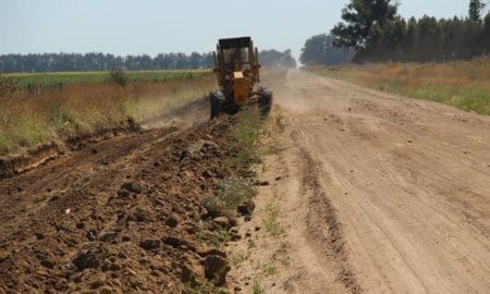 Cañada del Úcle profundiza el trabajo en caminos rurales de cara a la temporada de siembra