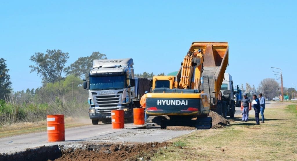 Villa Cañás: Comenzó la obra de repavimentación de la ruta 94