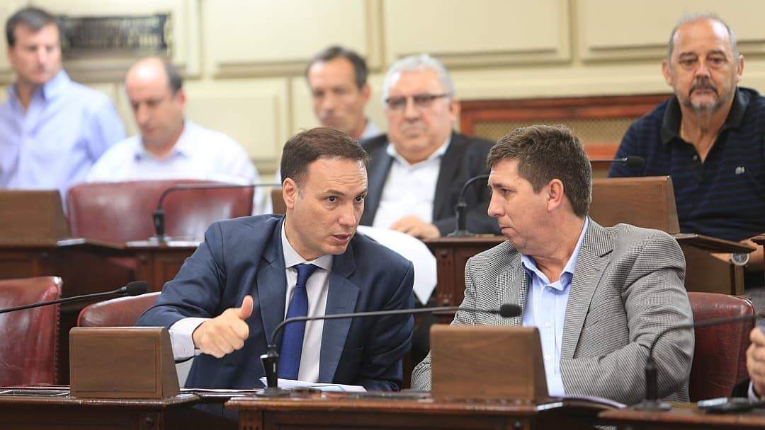 Firmat: El senador Enrico acompañó la ley que establece la creación de un nuevo Instituto Terciario