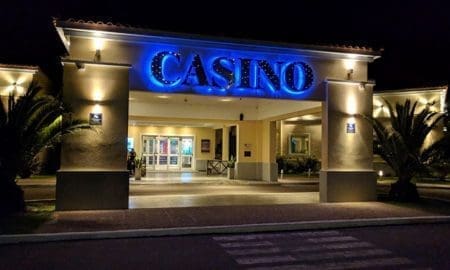 Nuevo decreto: Seguirán cerrados los casinos, teatros, cines y centros culturales