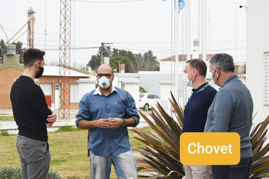 El senador Enrico presente en los pueblos con casos de Covid