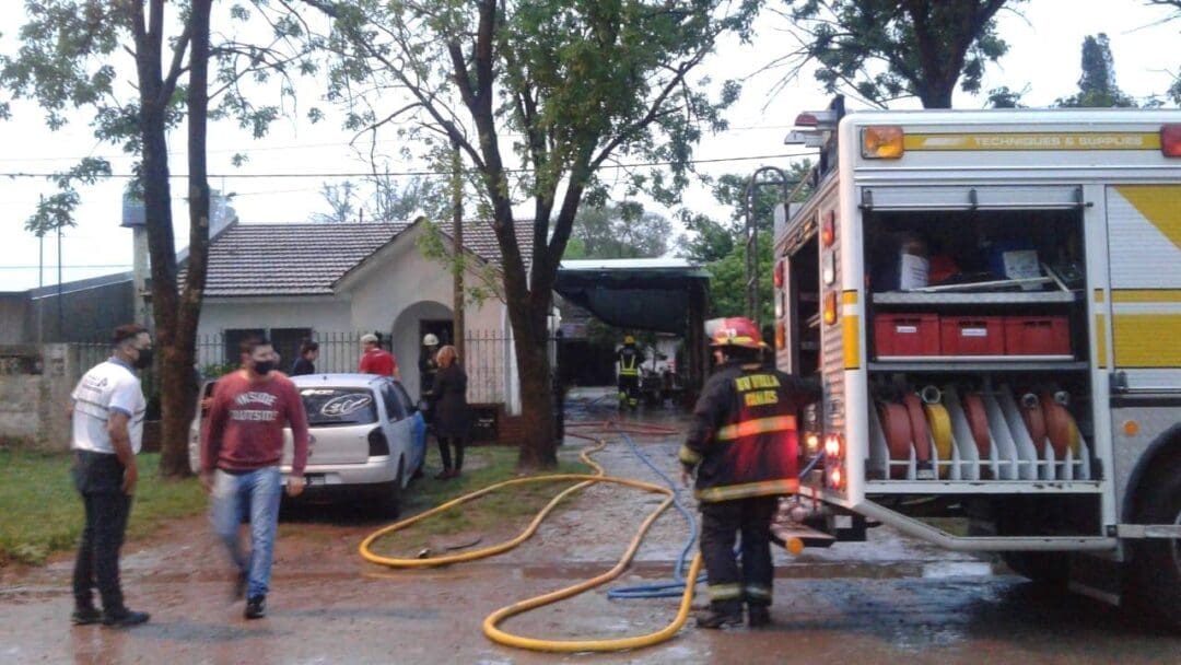 Villa Cañás: Incendio en una vivienda durante la madrugada
