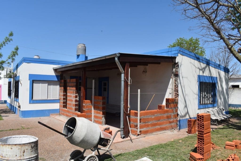 Elortondo: Apoyo del senador Enrico para refaccionar el Centro de Atención Primaria de Salud Nº 2