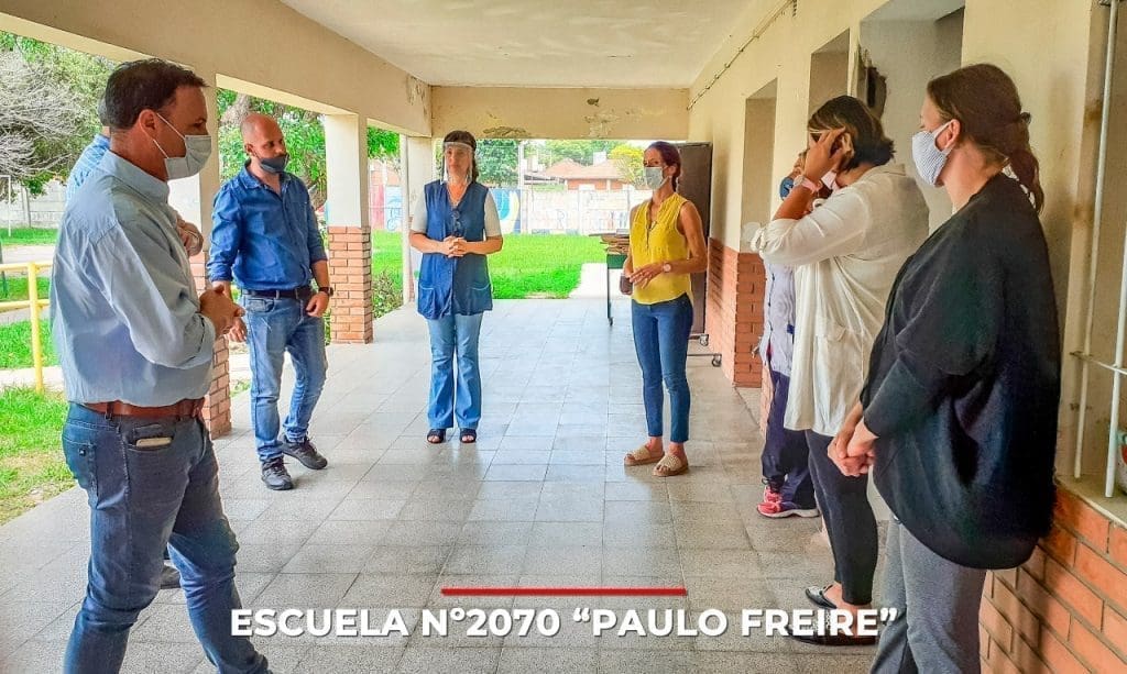 Villa Cañás: El senador Enrico acompaña los proyectos de las escuelas "San José" y "Paulo Freire"