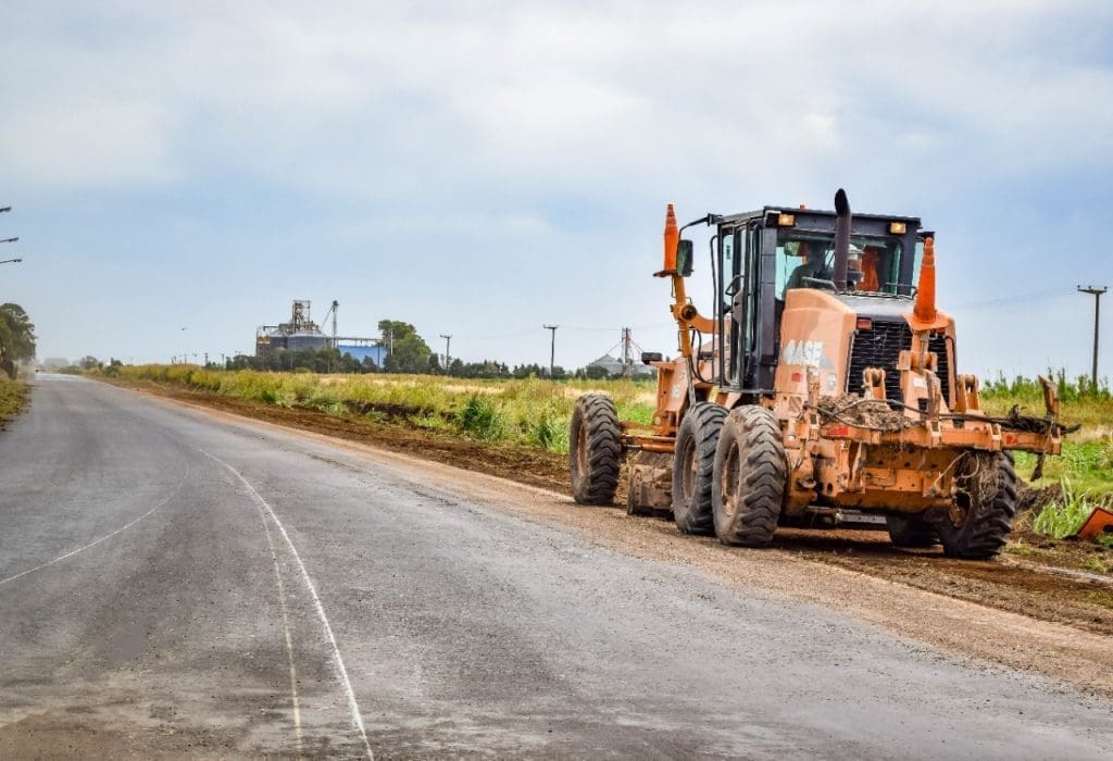 Ruta 94: Enrico anunció que solo restan los trabajos en banquinas y de pintura para finalizar la repavimentación Ruta 94: Enrico anunció que solo restan los trabajos en banquinas y de pintura para finalizar la repavimentación