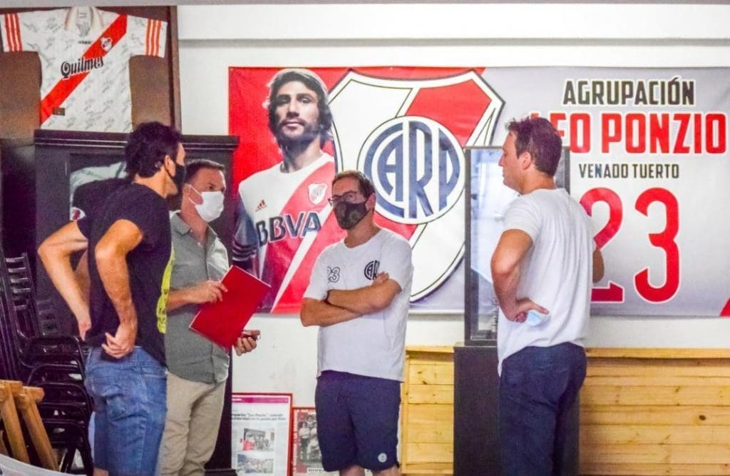 Villa Cañás: El senador Enrico gestionó la personería jurídica para el Club Independiente Villa Cañás: El senador Enrico gestionó la personería jurídica para el Club Independiente