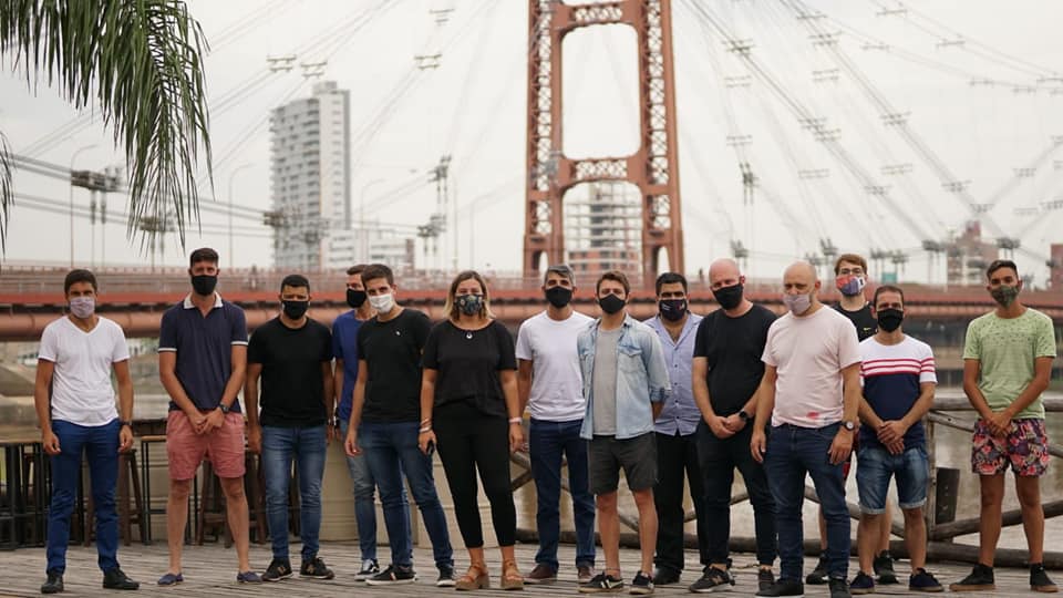 Pullaro avanza en la idea de un radicalismo protagonista