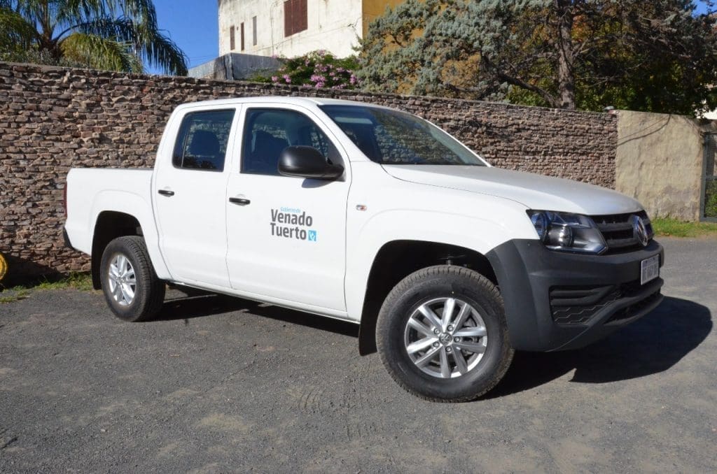 Venado Tuerto: El municipio sumó dos nuevas camionetas para mejorar el trabajo diario de sus áreas