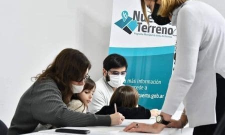 Venado Tuerto: Los vecinos ganadores de los terrenos municipales inician la firma de sus boletos de compra-venta