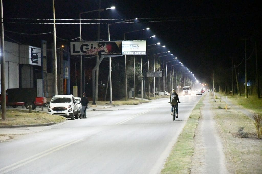 Venado Tuerto: Chiarella y la Cooperativa Eléctrica inauguraron la nueva iluminación LED de Avenida Santa Fe