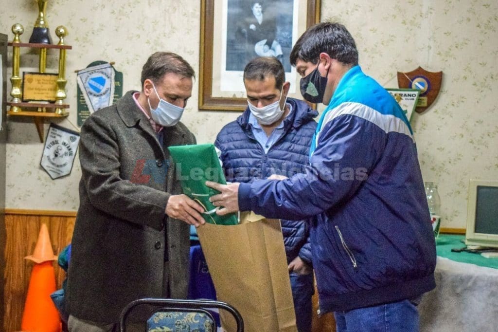 Enrico en Sancti Spíritu acompañando obras e instituciones Enrico en Sancti Spíritu acompañando obras e instituciones