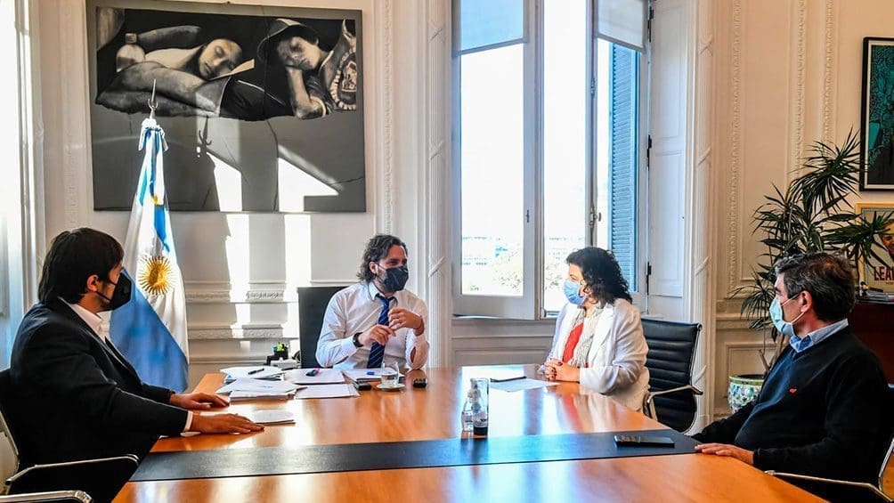 Vizzotti anunció que se podrán combinar vacunas de Sputnik con Moderna y AstraZeneca