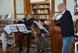 Villa Cañás: Emotivo acto por los 90 años de la Biblioteca Sarmiento Villa Cañás: Emotivo acto por los 90 años de la Biblioteca Sarmiento
