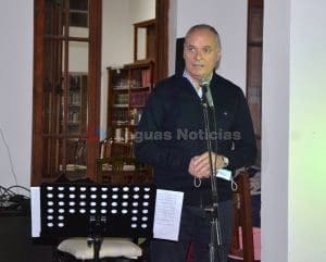 Villa Cañás: Emotivo acto por los 90 años de la Biblioteca Sarmiento Villa Cañás: Emotivo acto por los 90 años de la Biblioteca Sarmiento