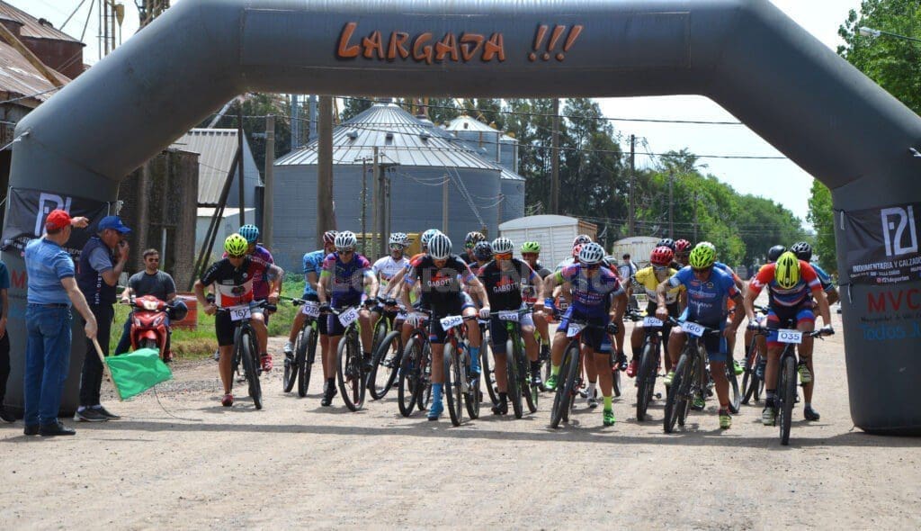 Villa Cañás: Exitosa competencia de Rural Bike Villa Cañás: Exitosa competencia de Rural Bike