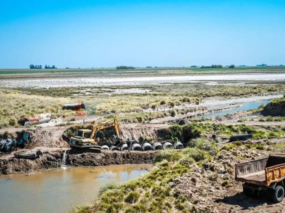 Teodelina: Imponente obra en el Puente La Pantanosa Teodelina: Imponente obra en el Puente La Pantanosa
