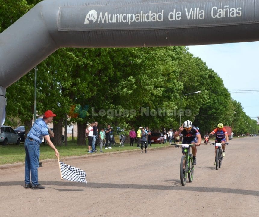 Villa Cañás: Exitosa competencia de Rural Bike Villa Cañás: Exitosa competencia de Rural Bike