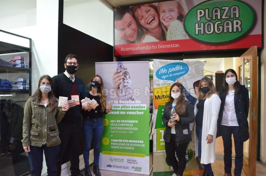 Venado Tuerto: Plaza Hogar se suma a la campaña de recolección de pilas de "Reciclar Venado" ofreciendo un voucher de descuento y ecomonedas