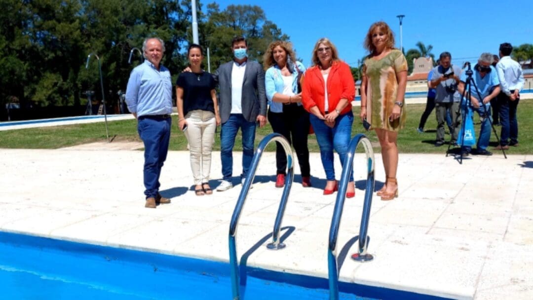 La provincia inauguró las piletas del balneario de Rufino La provincia inauguró las piletas del balneario de Rufino