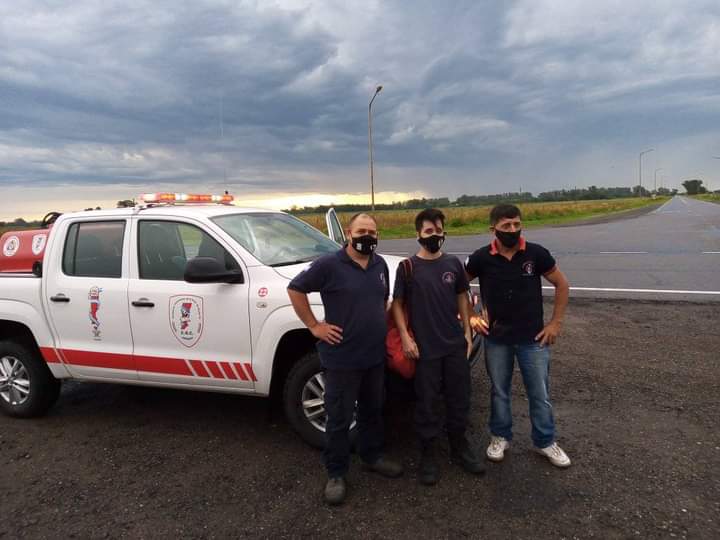 Tres Bomberos de la región viajan como brigadistas a los incendios en Corrientes