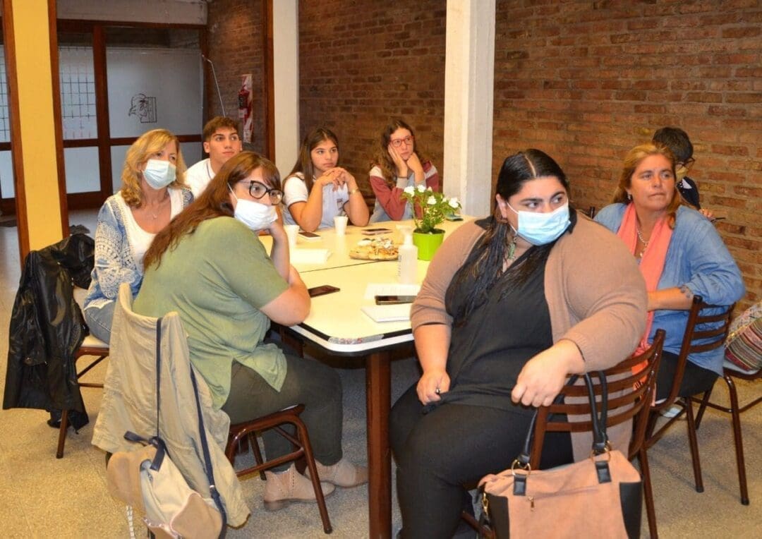 Villa Cañás: Se realizó el encuentro del programa "Todas las chicas y los chicos en la escuela aprendiendo"