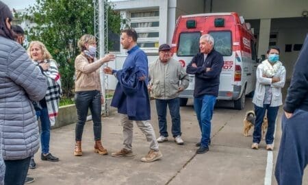 El senador Lisandro Enrico visitó Wheelwright en una recorrida por instituciones y barrios de la localidad