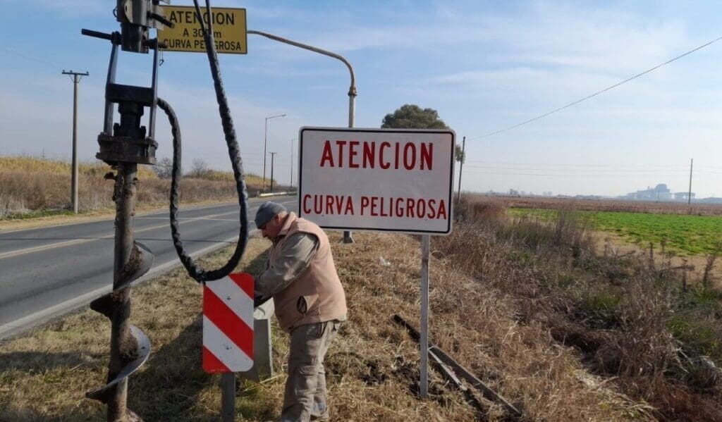 Hoy: Trabajos de Vialidad en la Ruta Nacional 33