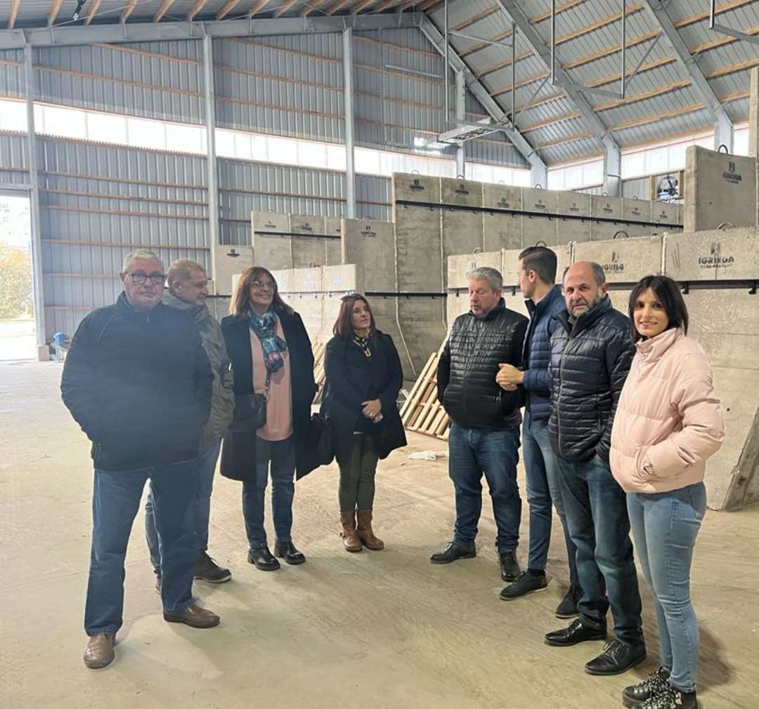 Guillermo Tavernier visitó cooperativas, mutuales y emprendimientos de Villa Cañás, Santa Isabel y María Teresa Guillermo Tavernier visitó cooperativas, mutuales y emprendimientos de Villa Cañás, Santa Isabel y María Teresa