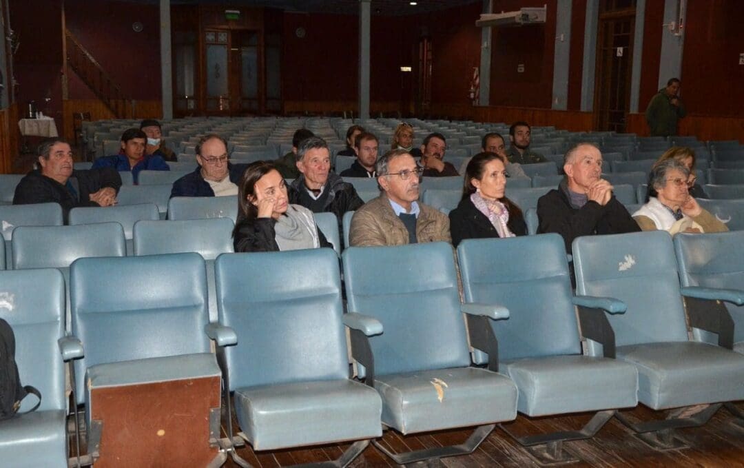 Villa Cañás: Reunión para avanzar con la gestión del programa "Caminos de la Ruralidad" Villa Cañás: Reunión para avanzar con la gestión del programa "Caminos de la Ruralidad"