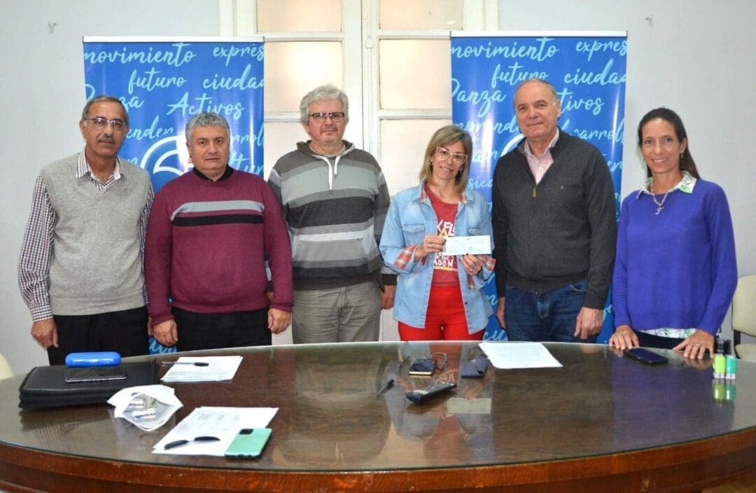 Villa Cañás: Prórroga de convenio y entrega de aportes correspondientes a las entradas del Balneario