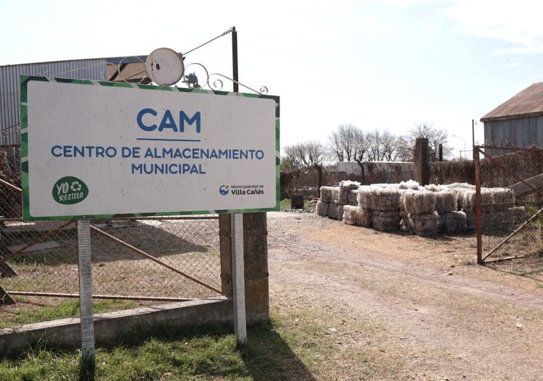 Reciclado en Villa Cañás: Se entregaron 1280 kilos de botellas PET Reciclado en Villa Cañás: Se entregaron 1280 kilos de botellas PET