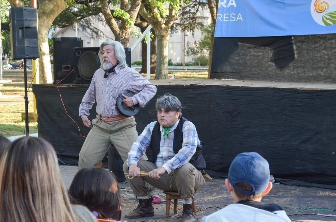 María Teresa vivió su primera Fiesta del Teatro con gran éxito María Teresa vivió su primera Fiesta del Teatro con gran éxito