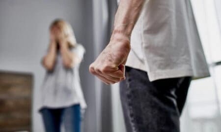 Santa Isabel: Detienen a un hombre acusado de golpear a su ex pareja