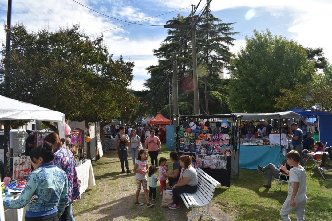 Elortondo: Convocatoria de artesanos y manualistas para el 134º aniversario Elortondo: Convocatoria de artesanos y manualistas para el 134º aniversario