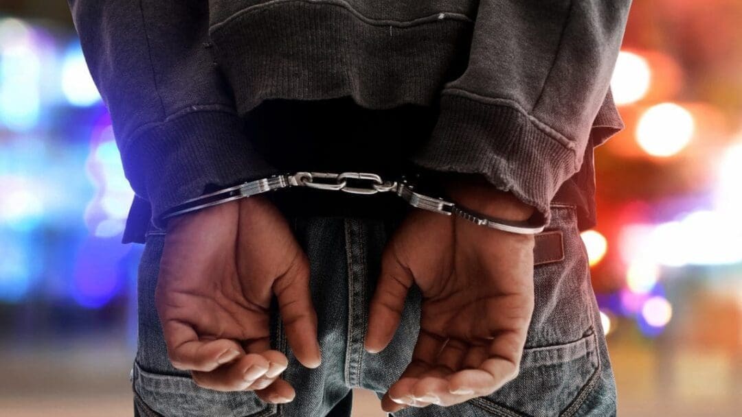 Villa Cañás: Arrestaron a un joven por robarle a un menor