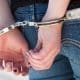 Hughes: Mujer aprehendida por amenazar con una cuchilla
