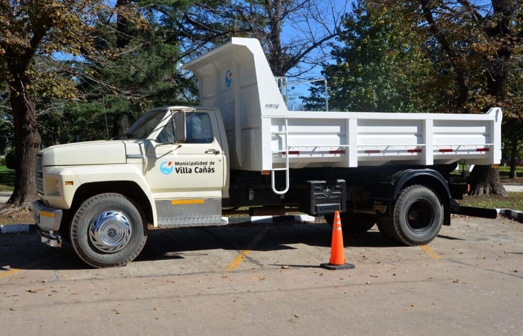 Villa Cañás: La Municipalidad sumó un camión volcador