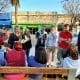 Sacnun de recorrida en Firmat junto a candidatos locales