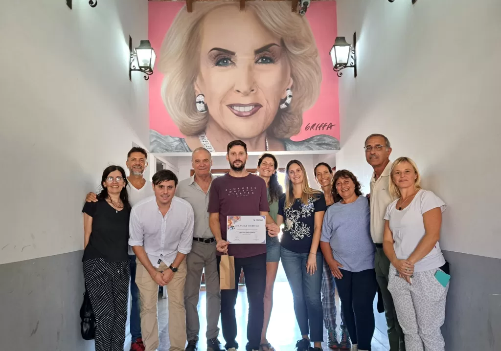 Villa Cañás: Una multitud disfrutó la 22ª Feria Nacional de Artesanos Villa Cañás: Una multitud disfrutó la 22ª Feria Nacional de Artesanos