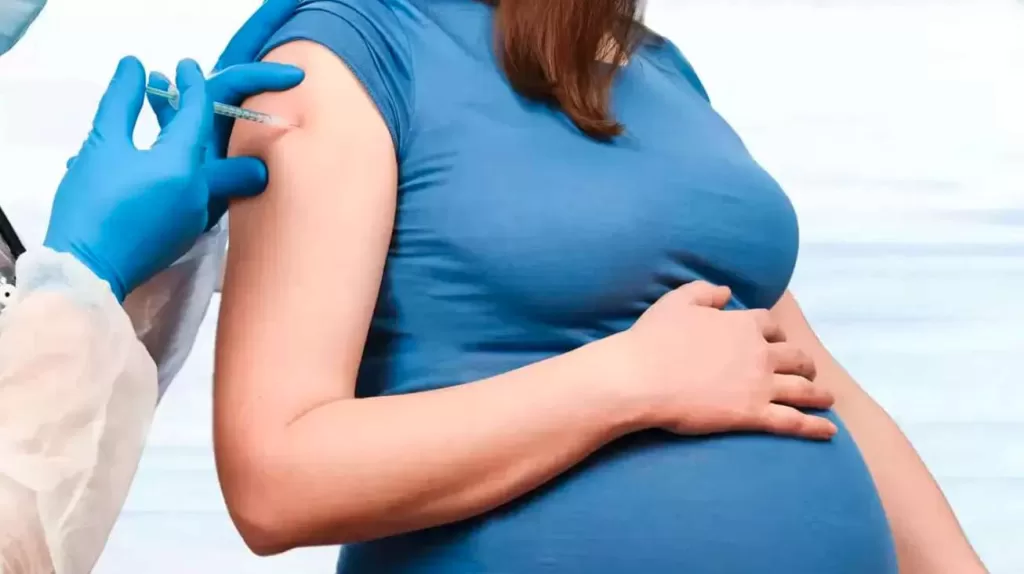 Comienza la vacunación contra el virus sincicial respiratorio en la Provincia