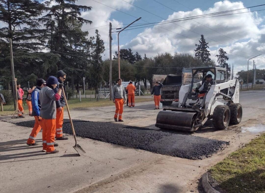 Villa Cañás: Reparación de los reductores de velocidad de Ruta 94 y Avenida 50 Villa Cañás: Reparación de los reductores de velocidad de Ruta 94 y Avenida 50