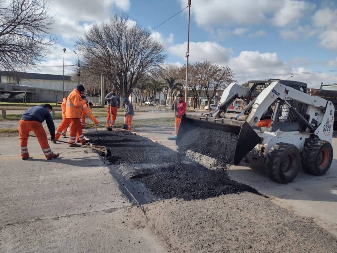 Villa Cañás: Reparación de los reductores de velocidad de Ruta 94 y Avenida 50 Villa Cañás: Reparación de los reductores de velocidad de Ruta 94 y Avenida 50