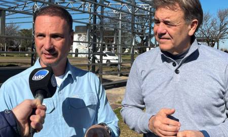 Firmat: El ministro Enrico anunció la iluminación en el ingreso por la Ruta 93